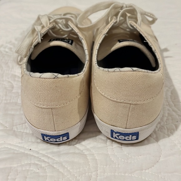 Adorable cream color canvas Keds with Ortholite insoles, size 9.5 - Picture 3 of 5